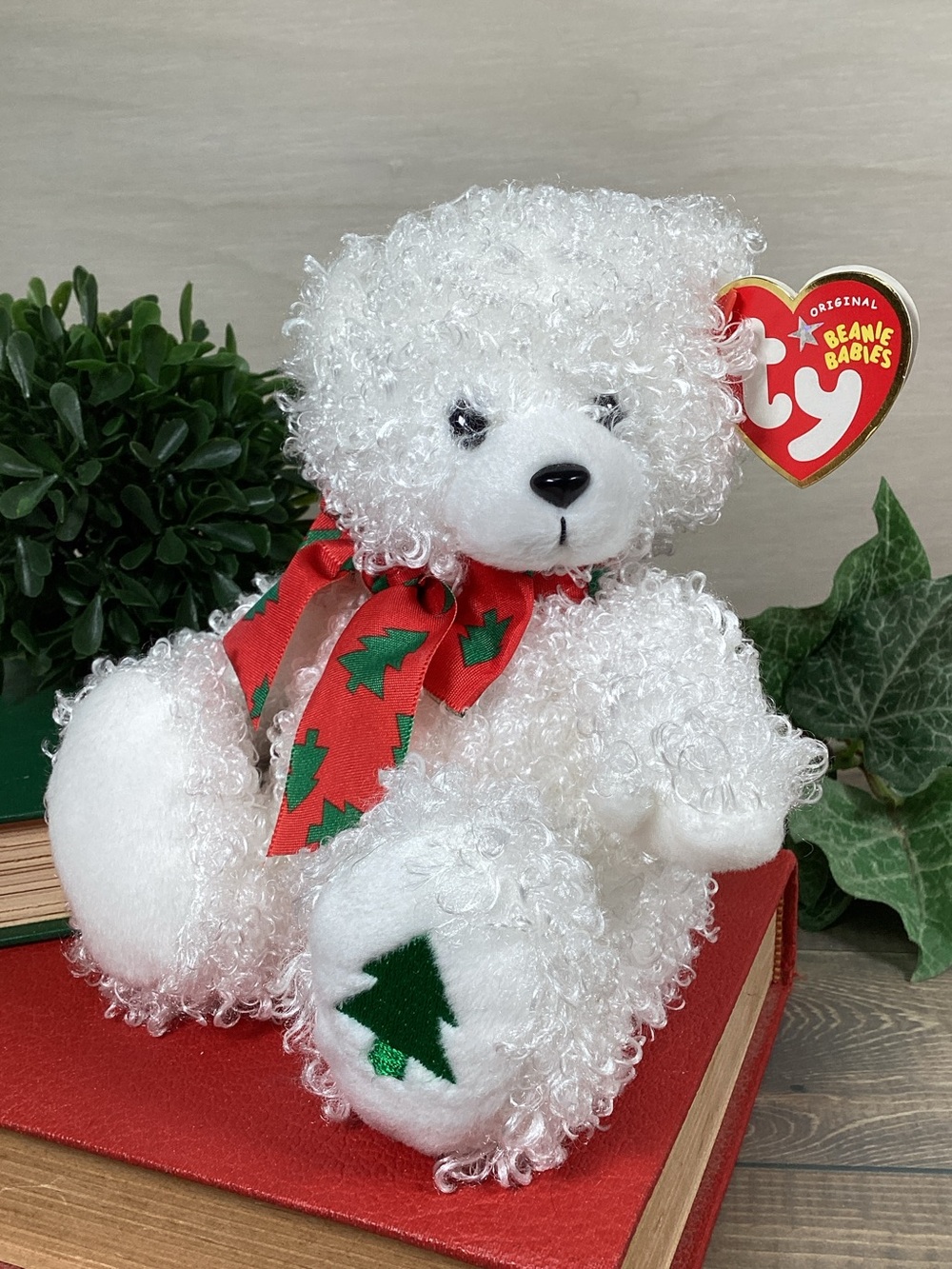 2005 Ty Beanie Babies Merrybelle Christmas Bear